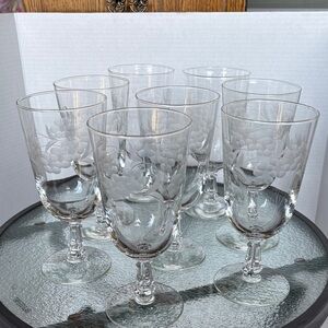 Elegant Clear Etched Wine Glass Set